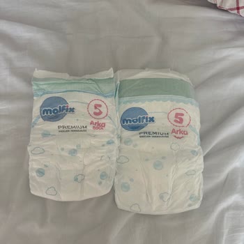 Molfix Premium 5 Numaralı Bebek Bezinde Beden Yanlışlığı