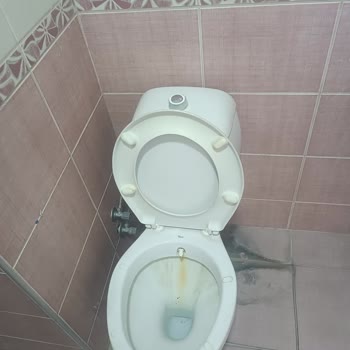 2. Kat Temizlik Ve Hijyen Sorunları Çocuk Hastanesinde