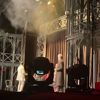 VIP Biletlerde Sahne Görüşü Engellendi, Ücret İadesi Talep Edildi