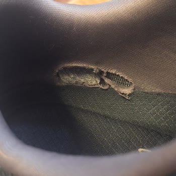 Skechers 3D Max Protect Ayakkabısının Hızlı Yırtılması Ve Su Geçirmesi