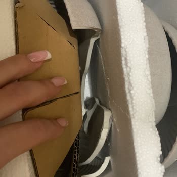 Kırık Yemek Takımı Parçalarının Bir Aylık Sürede Gönderilmemesi