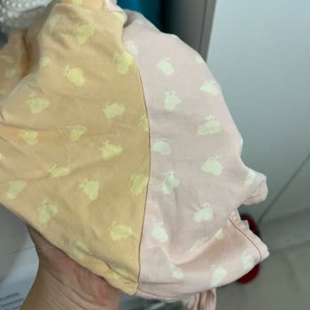 Kısa Sürede Renk Açan Lohusa Geceliği Ve Yetersiz Satıcı Açıklaması