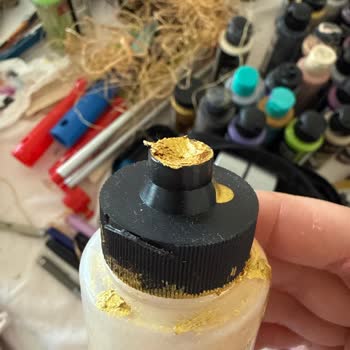 Kırılgan Kapaklar Boyayı Hava Aldırıyor, Ek Ücretler Müşteriyi Yıpratıyor