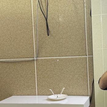 Modemin Banyoda Kurulması Ve Cevapsız Müşteri Hizmetleri