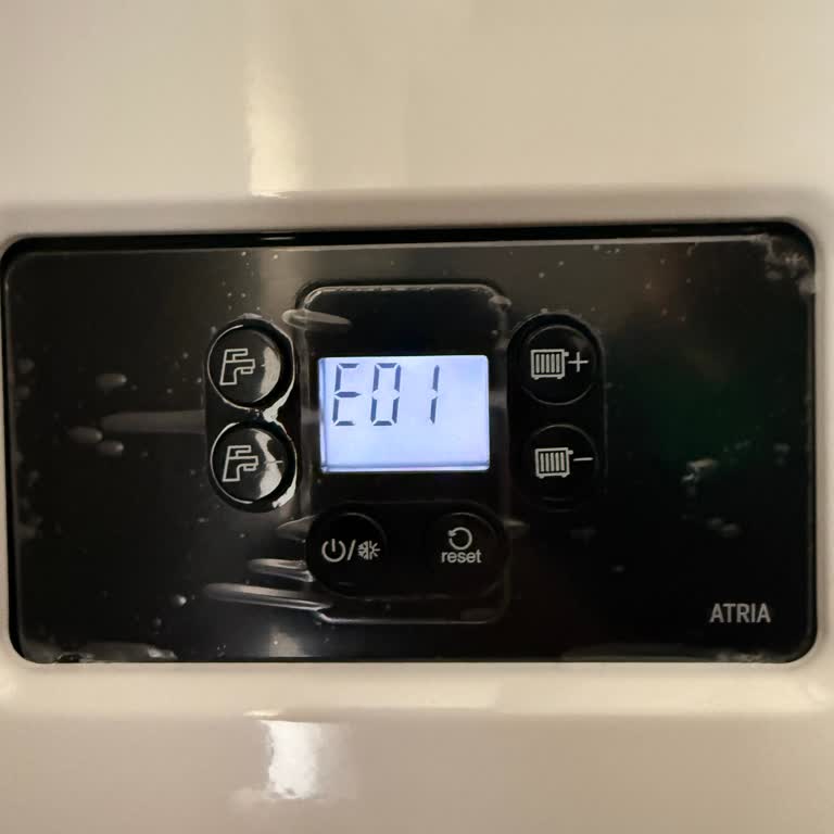 Yeni Kombide Sürekli Sorunlar Ve Ertelenen Çözümler Nedeniyle Aile Sağlığı Ve Konforu Mağdur Edildi