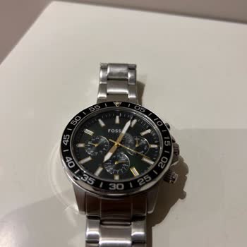 Fossil Saatte Tekrarlayan Buhar Ve Geri Kalma Sorunu, Garanti Servisi Yetersiz