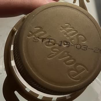 Migros Hemen'den Gelen Sütün Kapağı Açık Geldi: Güvenlik İhlali Şüphesi