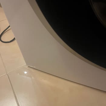 Servis World | 0850 255 20 10 Yanılttı!