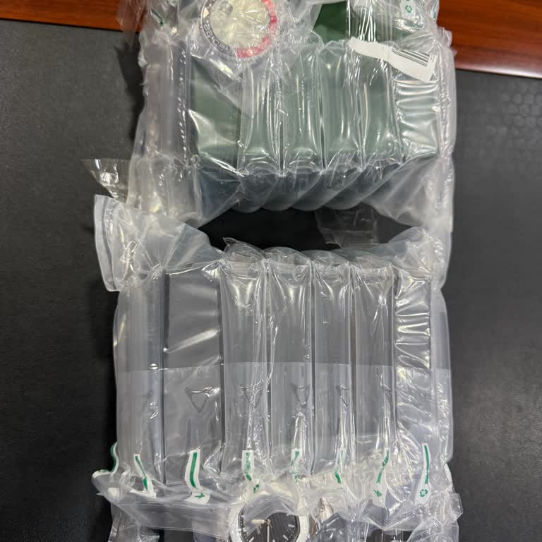 Robert Arkanyan Diamond Reklamla Uyuşmayan Saatler ve İletişimsiz Satıcı