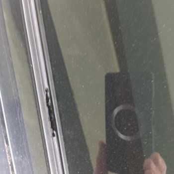 Garanti Kapsamındaki Cam Tavan Fitilleri Kısa Sürede Deforme Oldu, Servis Reddedildi