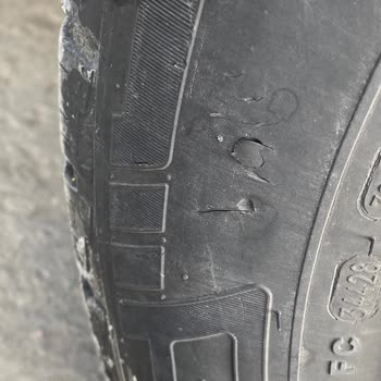 Garenta’da Yanıltıcı Lastik Sözü Ve Fazla KM Ücreti