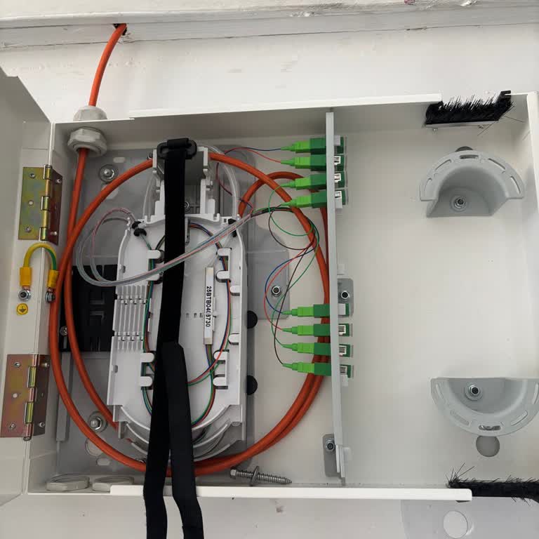 GPON Altyapısının Aktif Edilmemesi Nedeniyle Sürekli Sigorta Atması Ve İnternet Kesintisi