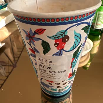 Kayseri Talas Starbucks'ta Tekrarlanan Yarım Dolu İçecek Şikayeti