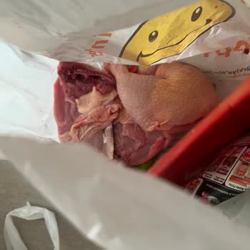 Parçalanmış Tavuk But Paketi Ve İade Talebi