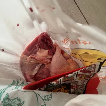 Parçalanmış Tavuk But Paketi Ve İade Talebi