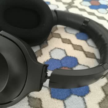 Razer Barracuda Kulaklıkta Üretim Hatası Olarak Kırılma Ve Garanti Reddi