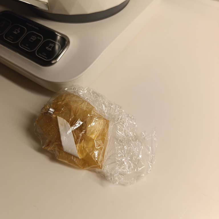 Sucukta Metal Parça Bulunması Sağlık Ve Marka Güvenine Darbe