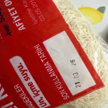 Son Kullanma Tarihi Geçmemiş Kadayıfın Küflenmesi