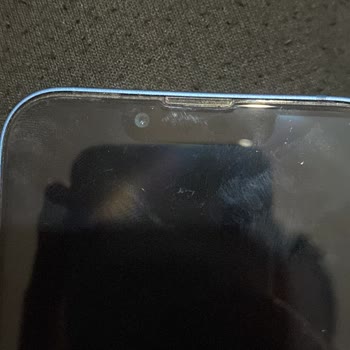 Darbeli IPhone 13 Ve Destek Yokluğu Nedeniyle Değişim Talebi
