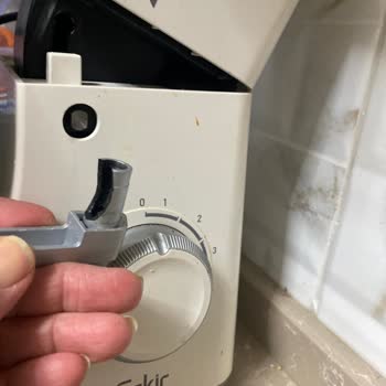 Fakir Hamur Yoğurma Makinesi Yedek Kol Bulunamadığı İçin Kullanılamaz