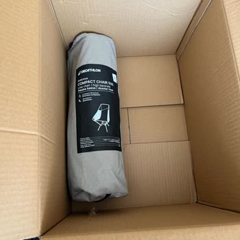 Kargo Duraksadı, Tek Sandalye Geldi: Decathlon Ve Trendyol Sorumluluk Reddi