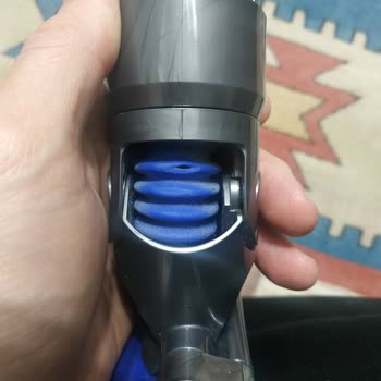 Dyson Başlık Defosunu Kullanıcı Hatası Gibi Düşünüyor
