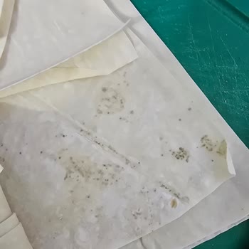 BİM Şubesinde Connex Yufkada Küflenme Ve Sağlık Riski