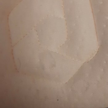 Yataş Baza Üstü Çift Kişilik Yatakta Çoklu Yırtılma, Değişim Reddi Ve Müşteri Mağduriyeti