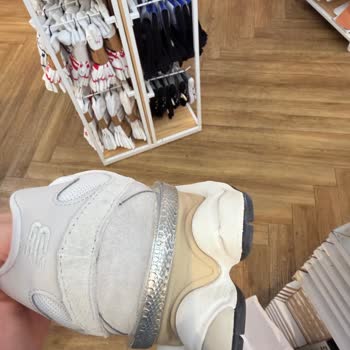 Üretim Hatası Nedeniyle Yeni Ayakkabılarda 21 Gün İnceleme Ve İade Sorunu