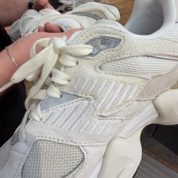 Üretim Hatası Nedeniyle Yeni Ayakkabılarda 21 Gün İnceleme Ve İade Sorunu