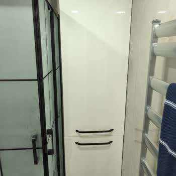 Kombimde 10 Gün Sonra Su Sızıntısı Ve Dolap Hasarı Nedeniyle Tazminat Ve Üst Model Değişim Talebi