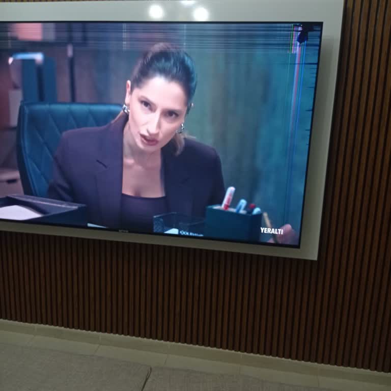 Garanti Kapsamındaki Ekran Hasarı İçin Ücretsiz Değişim Talebi