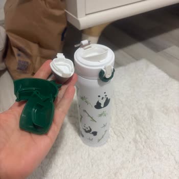 Çelik Termos Kapağı Bir Gün İçinde Kırıldı, Ücret İadesi Bekliyor