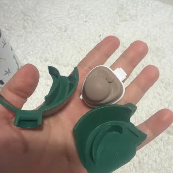 Çelik Termos Kapağı Bir Gün İçinde Kırıldı, Ücret İadesi Bekliyor