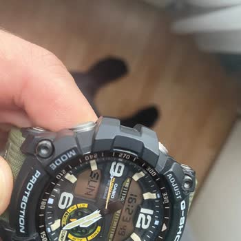 Kısa Sürede Çizilen G‑Shock Camı Dayanıklılık İddialarını Sarsıyor