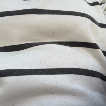 Süet Çanta Aşırı Döküyor, Ücret İadesi Talebi