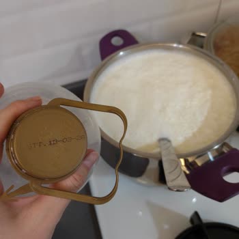 Son Kullanma Tarihi Geçmemiş Süt Anında Kesildi Ve Değişim Talep Ediyorum