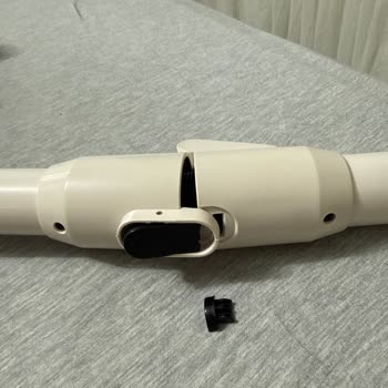 Sinbo Şarjlı Dikey Süpürge Metal Yaylı Parçası Kısa Sürede Kırıldı Garanti Değişim Talebi