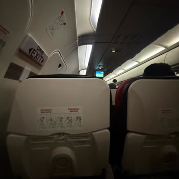 Wi-Fi QR Kodlu Eğlence Sistemi Çalışmaması Ve Acil Çıkış Camındaki Kusurlar