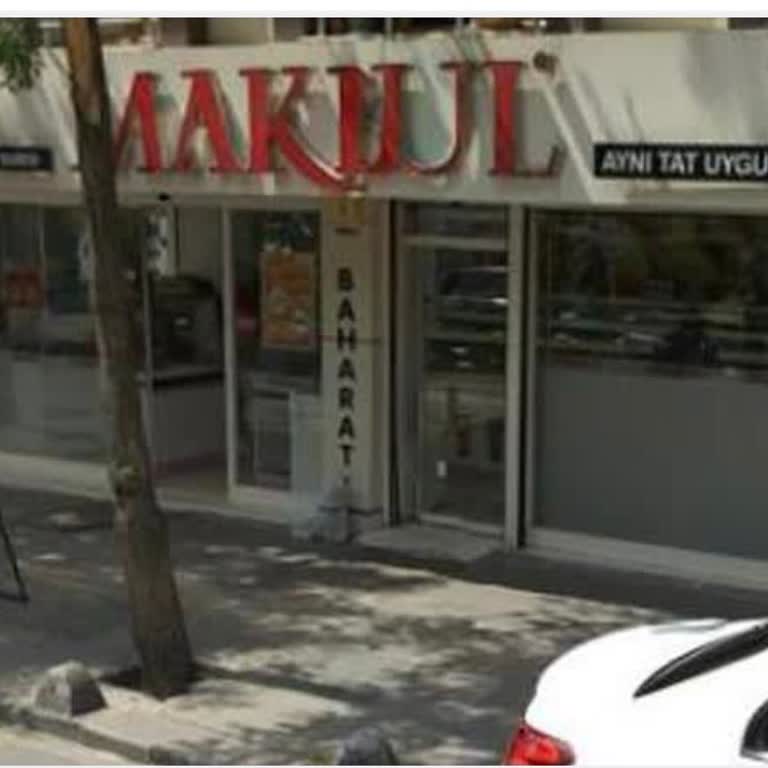 Makbul Küçükçekmece Şubesinde Personelin Saygısız Ve Takipçi Davranışı