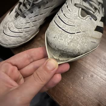 Adidas Mağazası Hakem Kararını Yok Saydı, Krampon Ücret İadesi Talebi