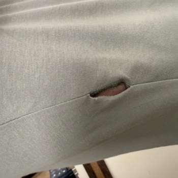 Penti Yırtık Pijama Takımı