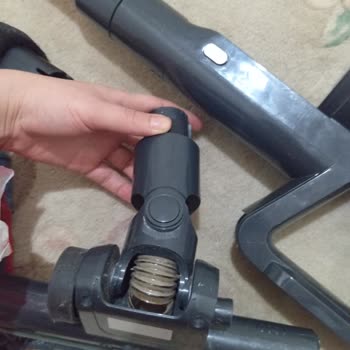 Batarya Ve Hortum Arızalı Şarjlı Süpürge İçin Acil Garanti Desteği Talebi