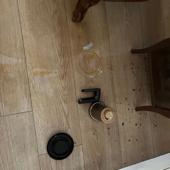 Tefal Çay Makinesi Kulpunun Kırılmasıyla Çocuğa Yanık, Tazmin Ve Güvenlik İncelemesi Talebi