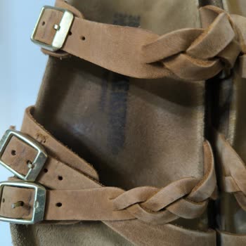 Kullanılmış Ve Hasarlı Birkenstock Terlik İçin Tam Geri Ödeme Talebi