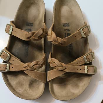 Kullanılmış Ve Hasarlı Birkenstock Terlik İçin Tam Geri Ödeme Talebi