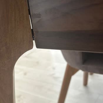 Açılır Yemek Masasında Tekrarlanan Üretim Hatası Ve Garanti Dışı Ücret Talebi