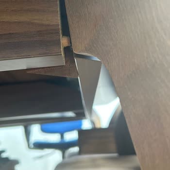 Açılır Yemek Masasında Tekrarlanan Üretim Hatası Ve Garanti Dışı Ücret Talebi