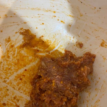 Mopaş Hipermarket Hazır Köftede Şüpheli Renk Ve Doku, Çocuk Güvenliği Tehlikede