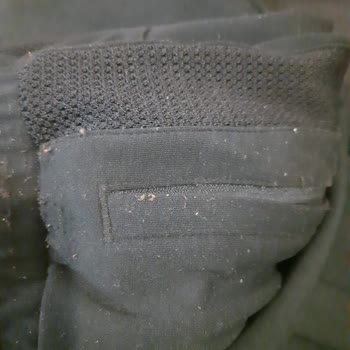 Ankara Eryaman FLO Mağazasından Alınan Eşofmanda Hızlı Tüylenme Ve Yıpranma